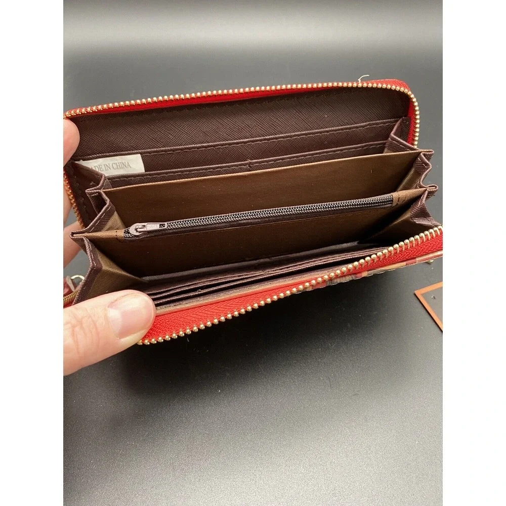 Michelle Obama Large Wallet‎ Wristlet Collage Magazine Credit Card Holder NWT